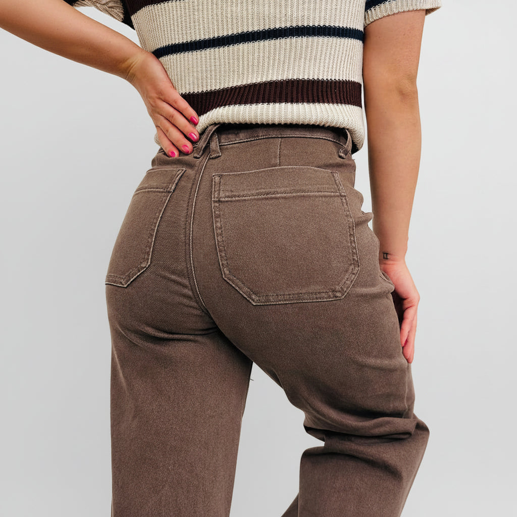 Washed Patch Loose Jeans