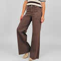 Washed Patch Loose Jeans
